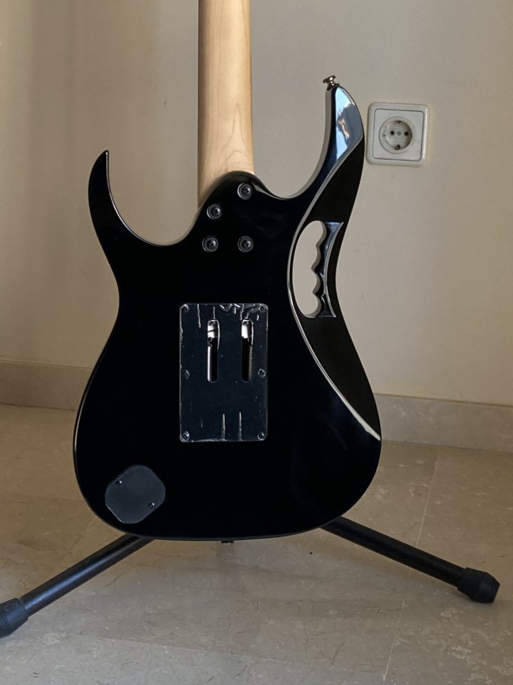 Ibanez Jem junior de segunda mano · Foto 3 de 10 · Alicante · 330 €