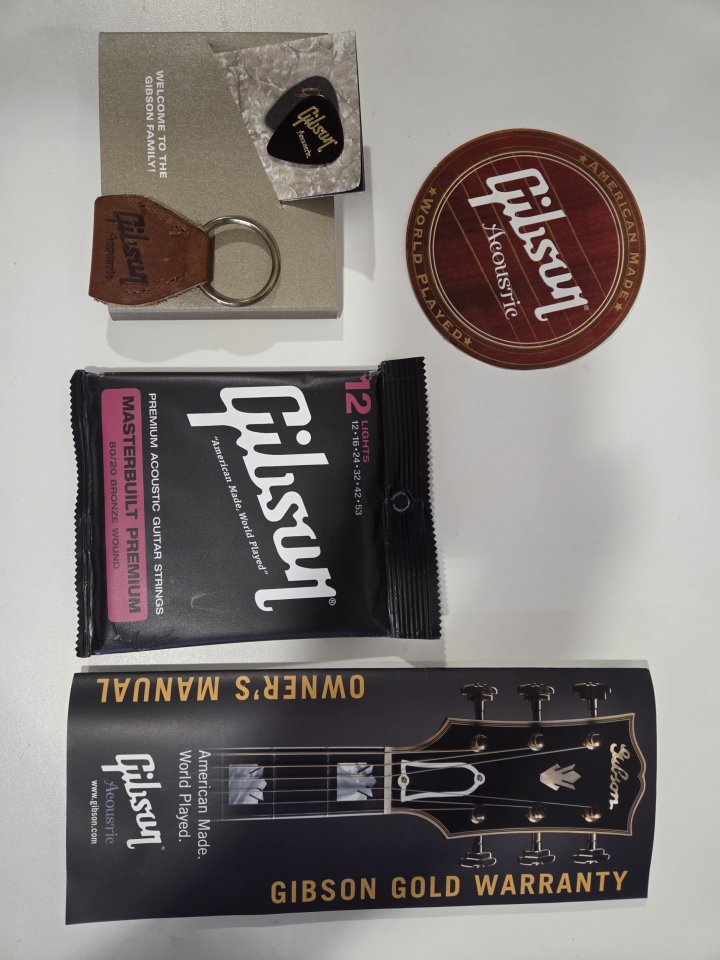 Gibson J-45 Standard de segunda mano · Foto 7 de 10 · Madrid · 1900 €