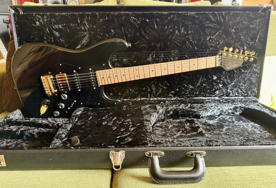 Guitarra eléctrica SUHR MATEUS ASATO SIGNATURE CLASSIC S MN Black Gloss