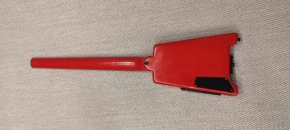 Hohner Headless G2 Tremolo