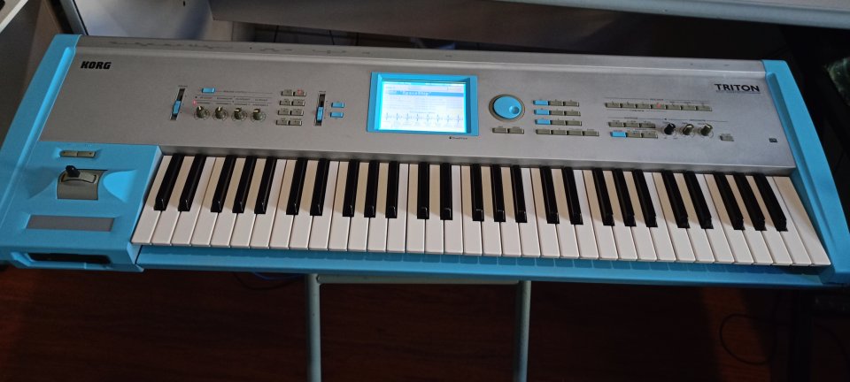 Korg Tritón Scsi+Memoria