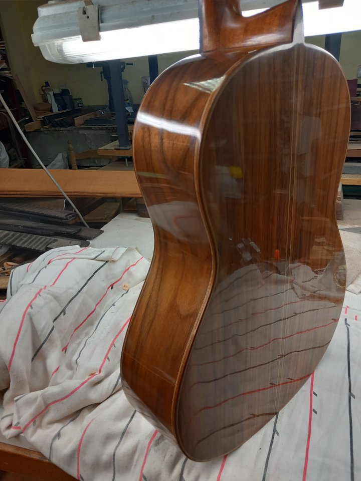 Guitarra Flamenca de segunda mano · Foto 3 de 10 · Córdoba · 1000 €