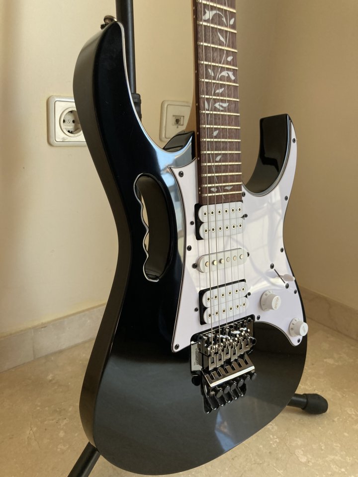 Ibanez Jem junior de segunda mano · Foto 6 de 10 · Alicante · 330 €
