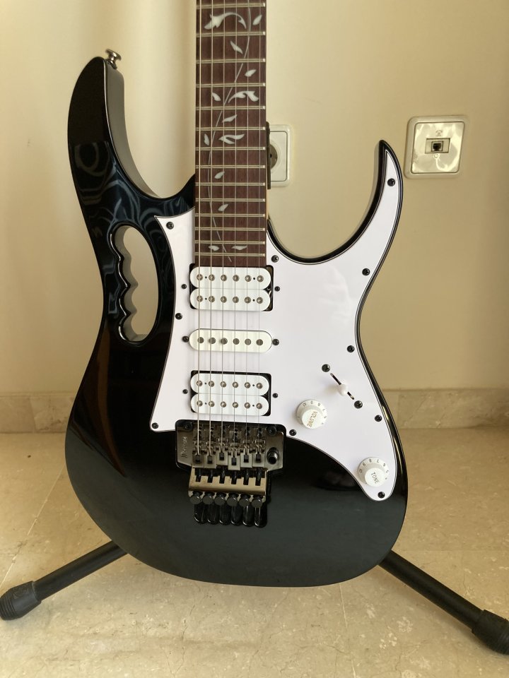 Ibanez Jem junior de segunda mano · Foto 7 de 10 · Alicante · 330 €