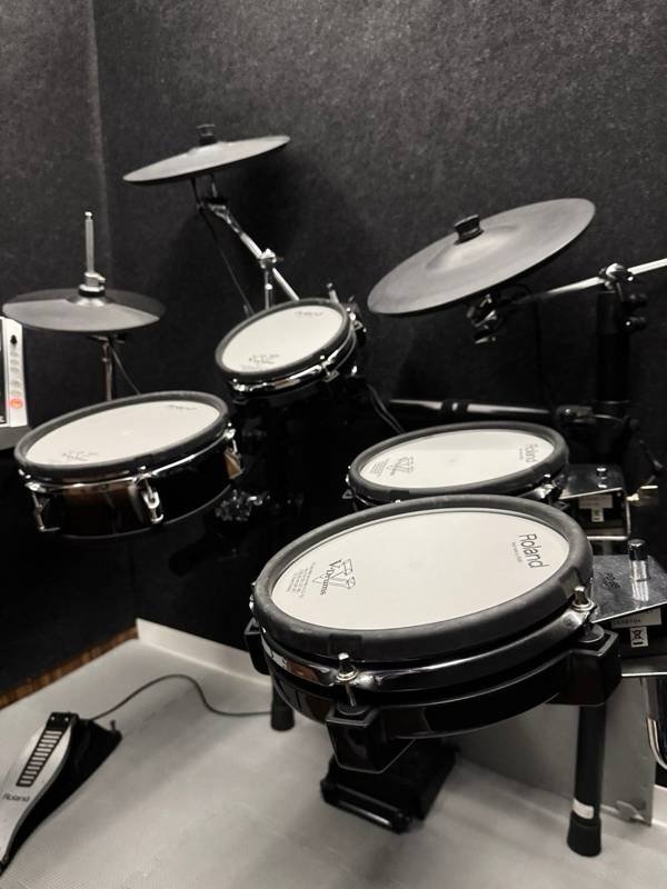 Roland TD-9 Kit Malla y bombo KD9 de segunda mano · Foto 9 de 10 · Madrid · 600 €
