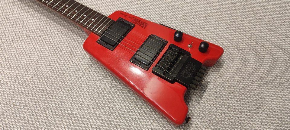 Hohner Headless G2 Tremolo