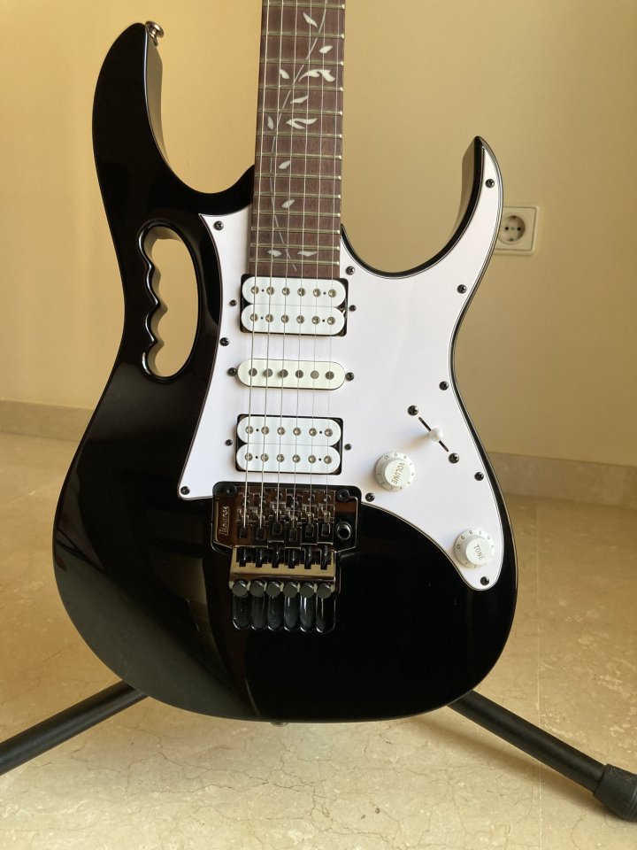 Ibanez Jem junior de segunda mano · Foto 8 de 10 · Alicante · 330 €