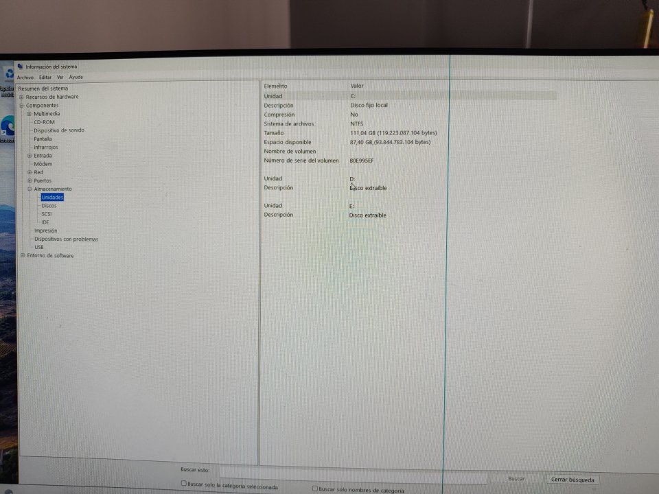 Hakintosh con macOS Monterey y Windows 11 Pro. ideal para diseño, audio y estabilidad. de segunda mano · Foto 4 de 9 · Cádiz · 180 €