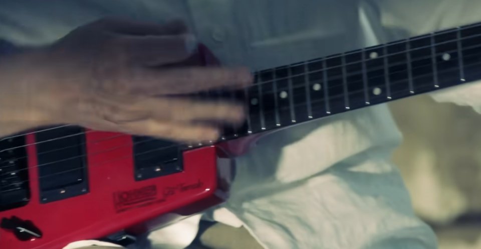 Hohner Headless G2 Tremolo