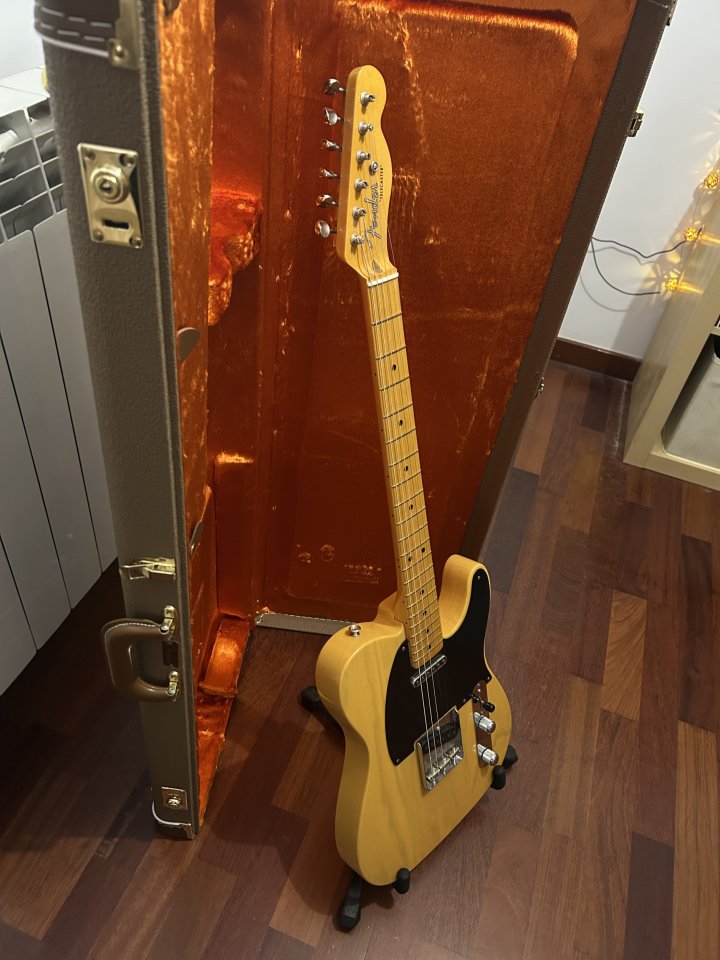 Fender American Vintage II 1951 Blackguard Telecaster de segunda mano · Foto 3 de 10 · Lleida · 2150 €