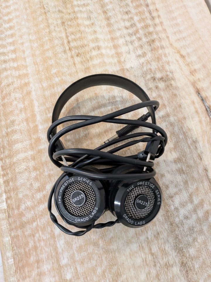 Auriculares "Grado SR225"