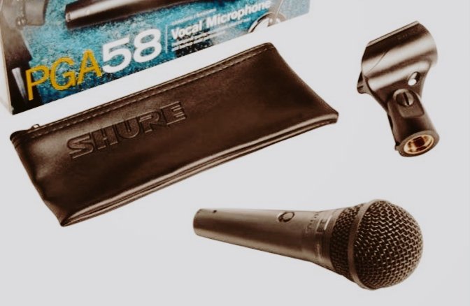 Shure PGA 58 // Pinza y Funda