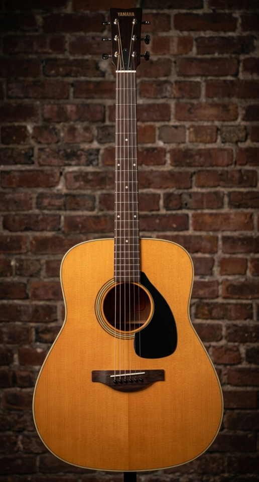 Yamaha FG-180 anniversary 50 de segunda mano · Foto 1 de 2 · Palencia · 1500 €