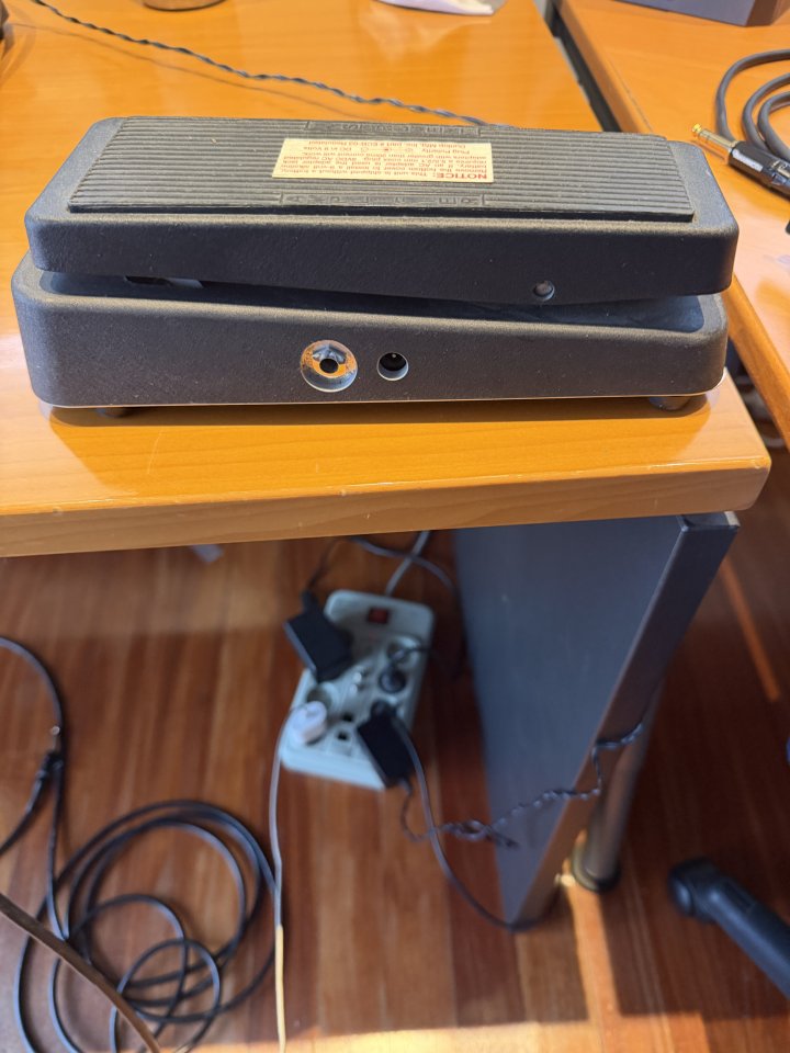 Dunlop Original Cry Baby Wah GCB95