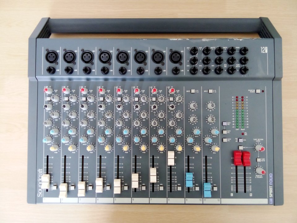 Mesa Soundcraft Spirit Folio 12 2