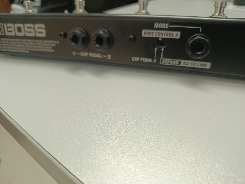 Boss GA-FC EX Pedal Controlador