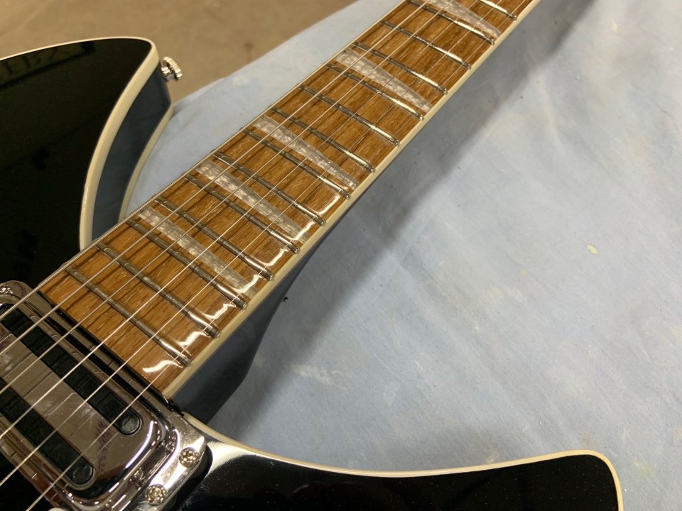 Rickenbacker 360v64 Jetglo réplica de Harry White de segunda mano · Foto 3 de 10 · Gipuzkoa · 2330 €