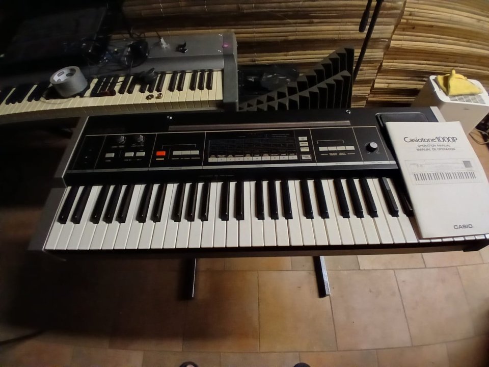 Casio casiotone 1000P DE 1982 de colección vintage digital de segunda mano · Foto 1 de 4 · Lleida · 100 €