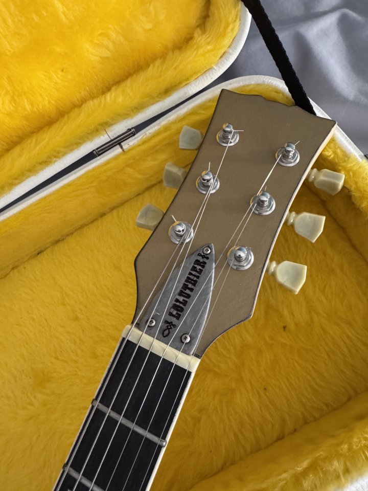 Cigar box de calidad Loluthier.