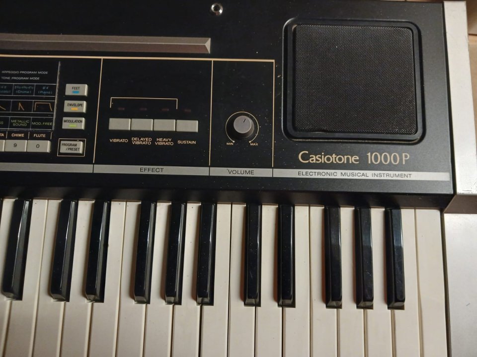 Casio casiotone 1000P DE 1982 de colección vintage digital de segunda mano · Foto 2 de 4 · Lleida · 100 €