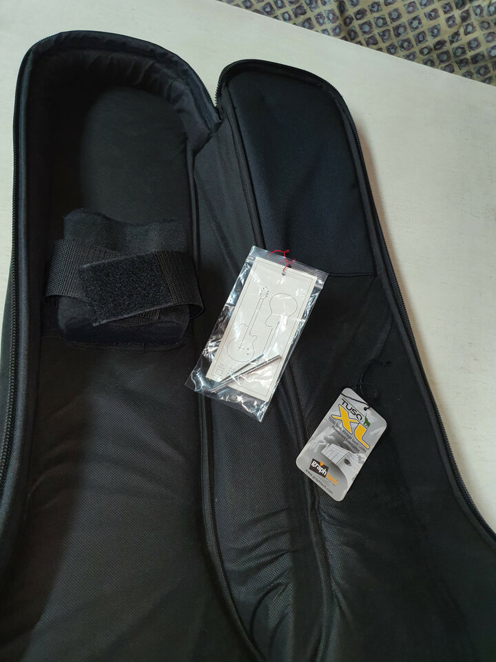 Godin Stadium HT Matte Black