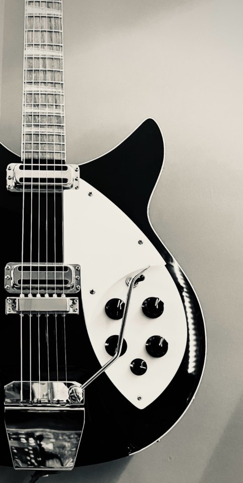 Rickenbacker 360v64 Jetglo réplica de Harry White de segunda mano · Foto 7 de 10 · Gipuzkoa · 2330 €