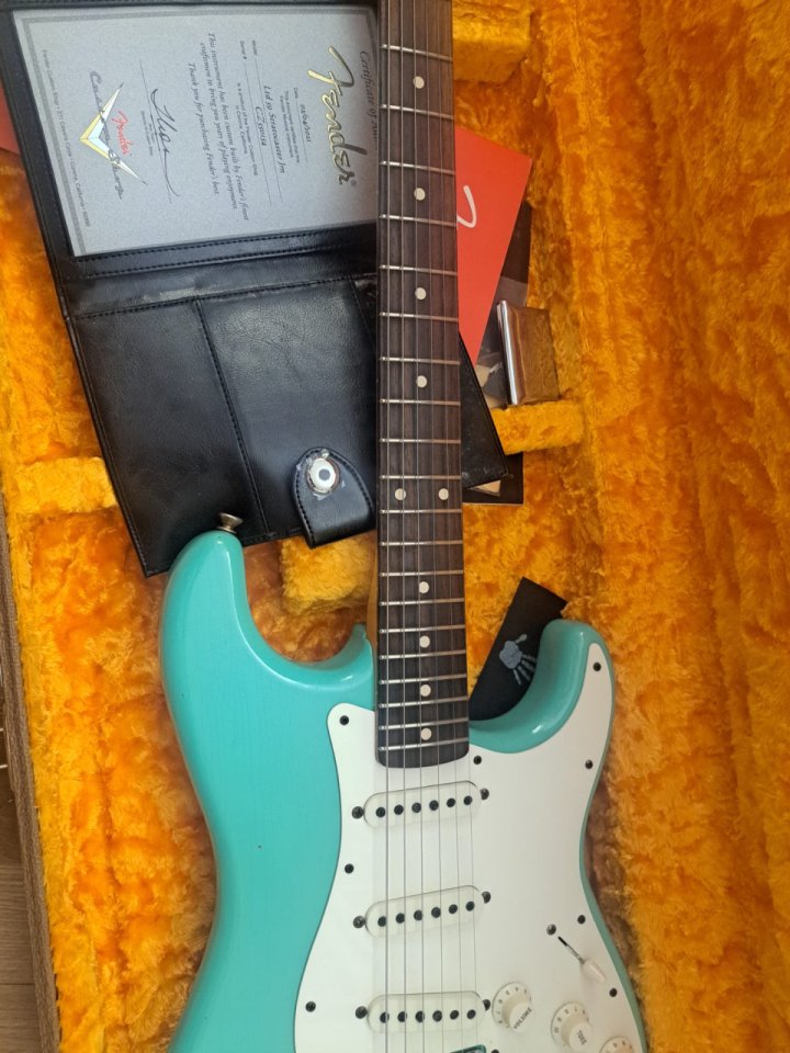 Fender Stratocaster CS 59 Limited Edition Journeyman Seafoam Green de segunda mano · Foto 1 de 10 · Madrid · 3500 €