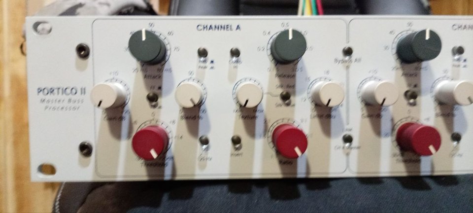 Rupert Neve Portico ii Master Buss