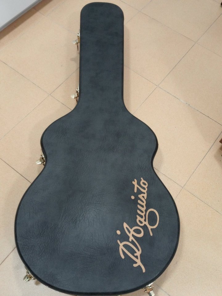 D'aquisto New Yorker de segunda mano · Foto 4 de 8 · Madrid · 3000 €