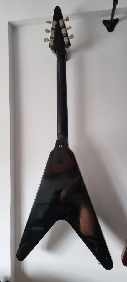 Gibson Flying V Negra 2011 de segunda mano · Foto 4 de 6 · Madrid · 1550 €