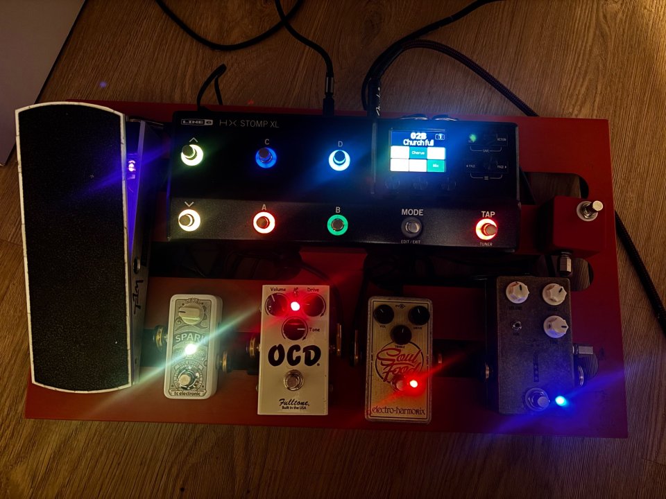Hx stomp xl de segunda mano · Foto 1 de 2 · Pontevedra · 450 €