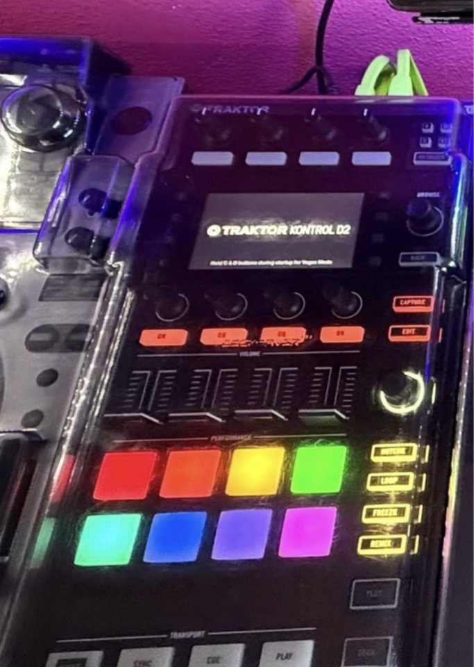 Traktor Kontrol D2 (Par)
