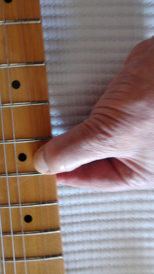 Guitarra Fender Stratocaster de segunda mano · Foto 8 de 10 · Huelva · 720 €