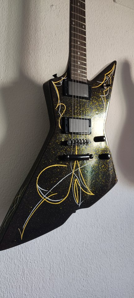 AJUSTA tu Guitarra Eléctrica! de segunda mano · Foto 4 de 10 · Cantabria · 50 €