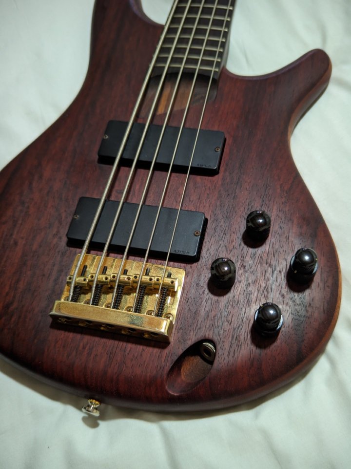 Bajo Ibanez K5 de segunda mano · Foto 1 de 9 · Girona