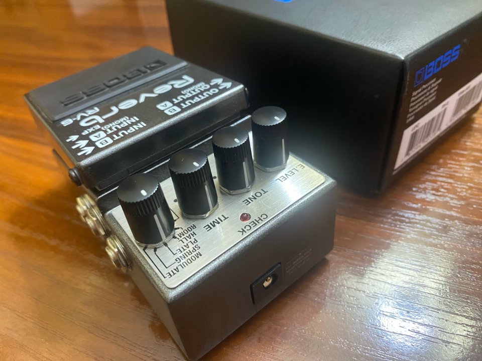 Boss RV-6 Reverb (nuevo)