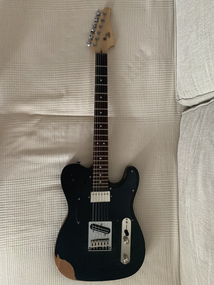 Telecaster estilo Suhr de segunda mano · Foto 1 de 6 · Madrid · 350 €
