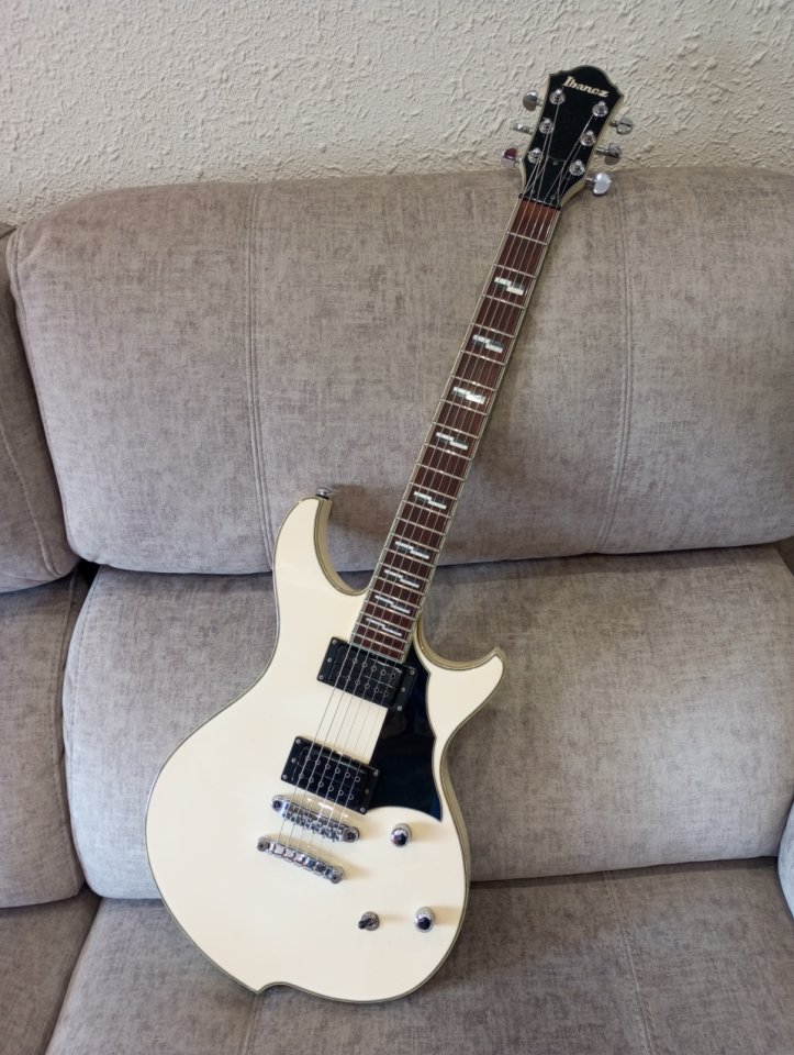 Ibanez DN500 darkstone White