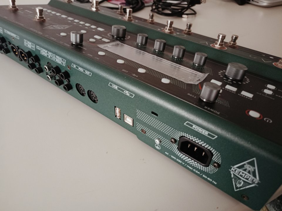 kemper profiler stage de segunda mano · Foto 5 de 8 · Albacete · 899 €
