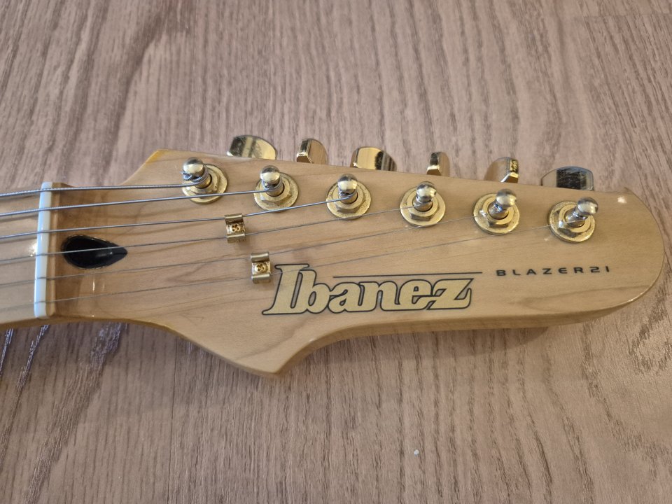 Ibanez Blazer con DiMarzio Andy Timmons de segunda mano · Foto 4 de 5 · A Coruña · 800 €
