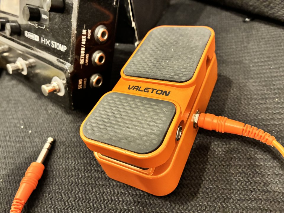 HX Stomp + Extras de segunda mano · Foto 3 de 4 · Madrid · 400 €