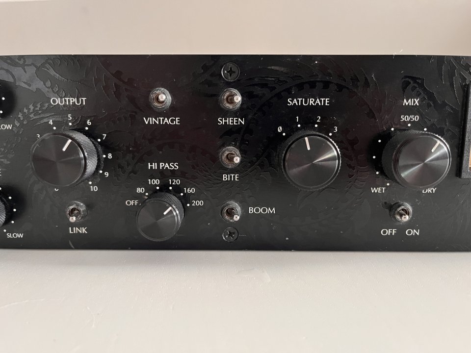 Slate Pro Audio Dragon Compressor de segunda mano · Foto 4 de 5 · Barcelona · 1299 €