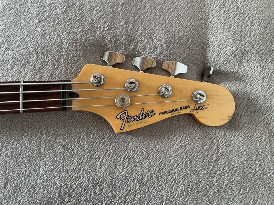 Fender Precision Lyte 1996 MIJ