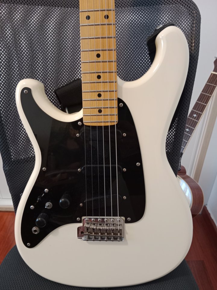 Ibanez roadstar ii rs135 zurda 1985