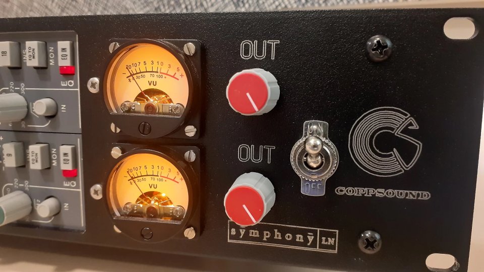 ÚLTIMA UNIDAD .VENDO RAINDIRK Symphony LN1 Previo + EQ Dual Channel de segunda mano · Foto 9 de 9 · Madrid · 1375 €