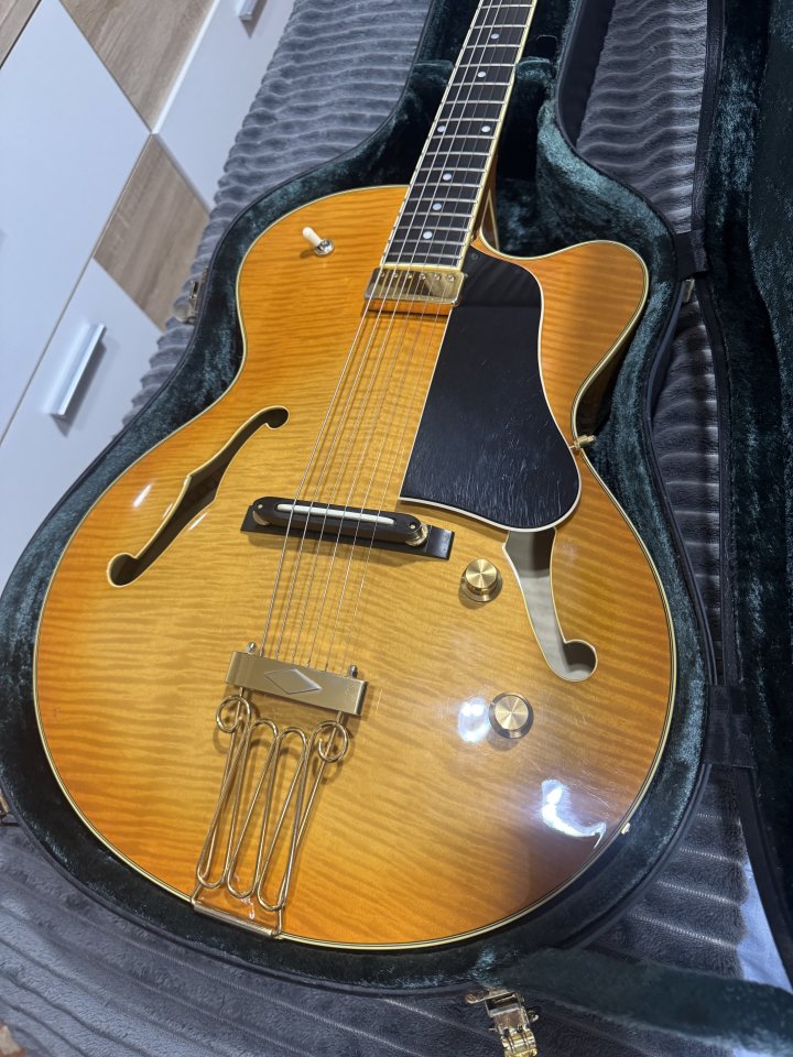 Yamaha AEX1500 Martín Taylor de segunda mano · Foto 5 de 10 · SC Tenerife · 1050 €