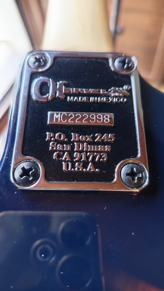 Cambio mi Charvel San Dimas