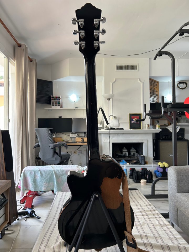 Guitarra electrica Guild Bluesbird (Korea, aprox. año 2000) de segunda mano · Foto 3 de 6 · Málaga · 460 €