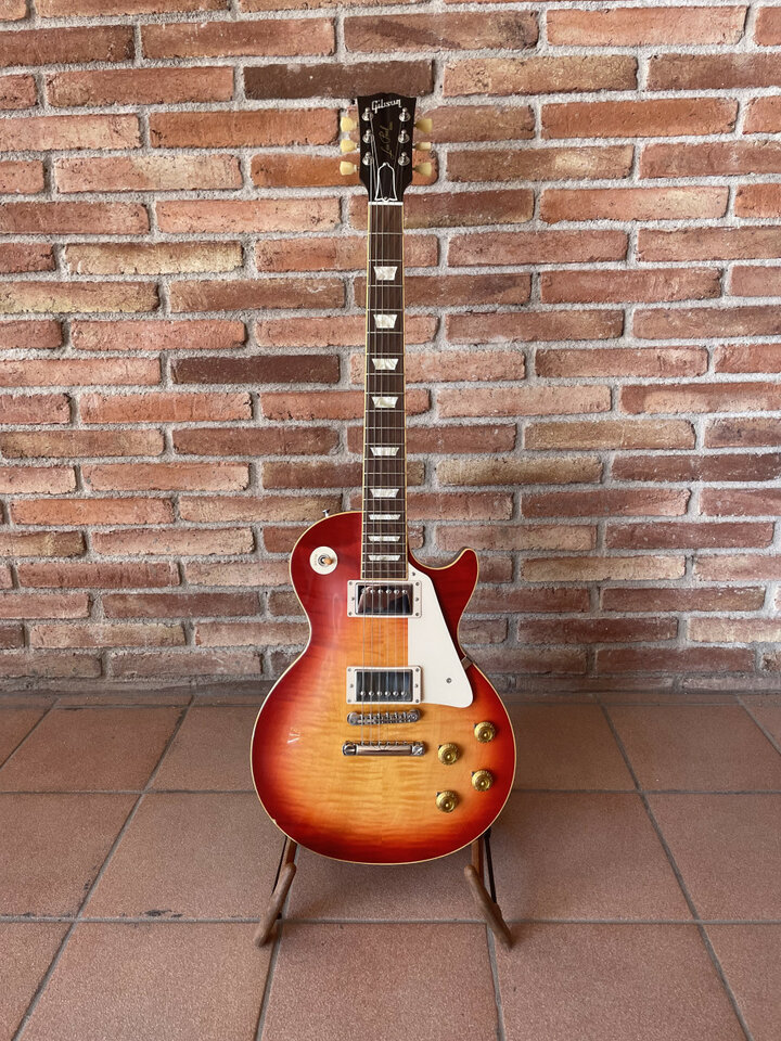 Gibson Les Paul y Fender TELE STRAT