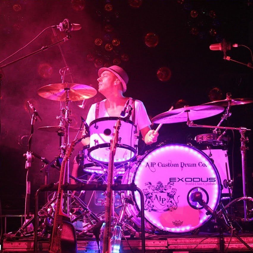 Batería AJP Custom Drums acrílica con LEDs + módulo DMX hecha a mano en USA
